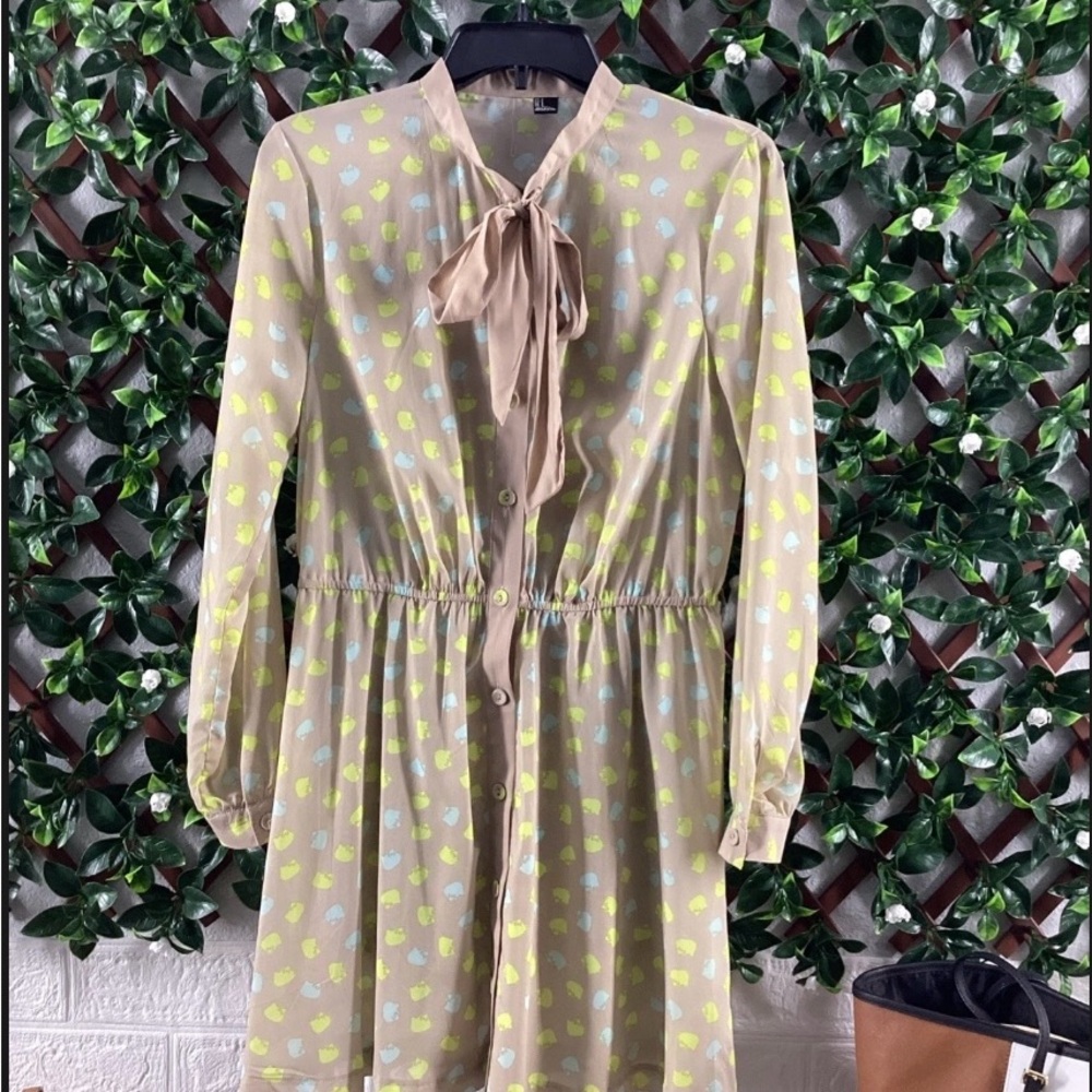 Forever 21 Hello Kitty Beige and Yellow Midi Dress